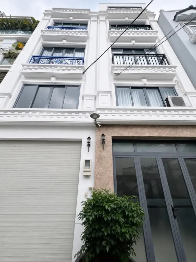 CHDV CÓ DÒNG TIỀN 50TR/ THÁNG - Đ. HOÀNG HOA THÁM - Ô TÔ ĐẬU CỬA - 5 TẦNG 9PN KHÉP KÍN, ĐANG CHO THUÊ FULL - 50M2 VUÔNG VỨC HOÀN CÔNG ĐỦ - 10.3 TỶ TL