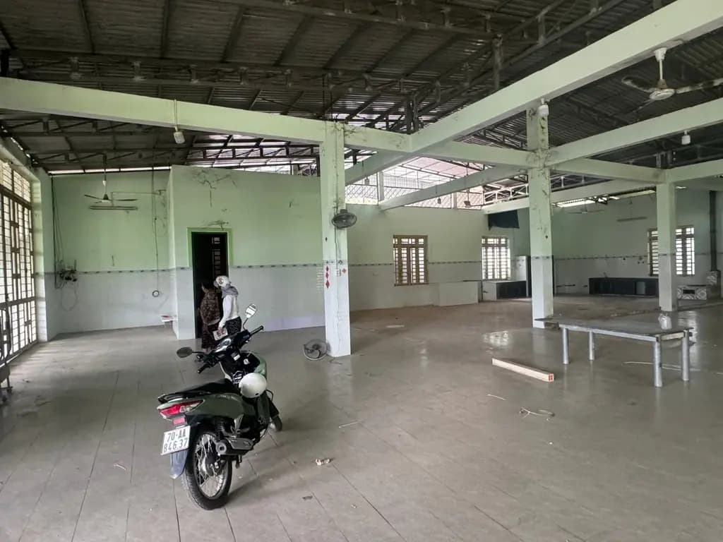 Cho thuê Kho, nhà xưởng 550m2 giá 12 triệu tại Đường Sân Cu Xã Long Thành Bắc Huyện Hòa Thành Tây Ninh