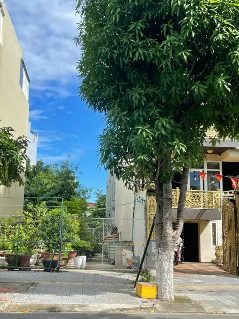 12-Cho thuê đất 150m2 mặt tiền đường Thăng Long , hoà cường nam , đà nẵng
